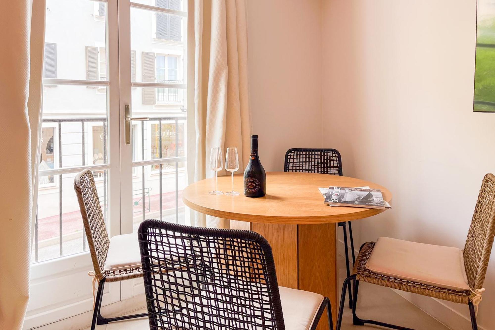 Bel 50m2 à 100m De La Place Des Lices Saint-Tropez